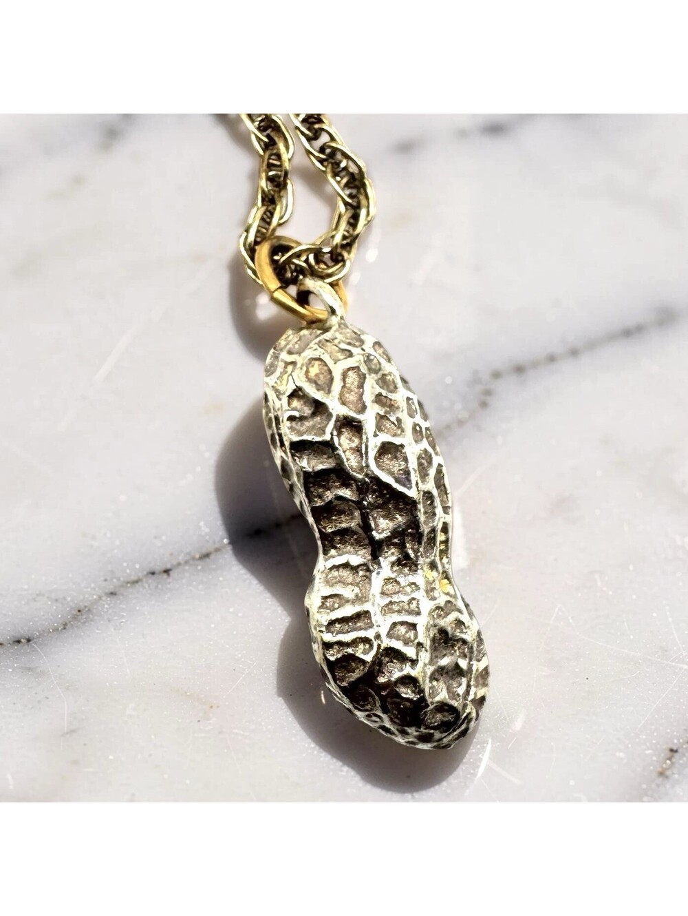 Vintage Heavy Metal 3D Peanut Shell Pendant & Necklace - 23” Ornate Rope Chain
